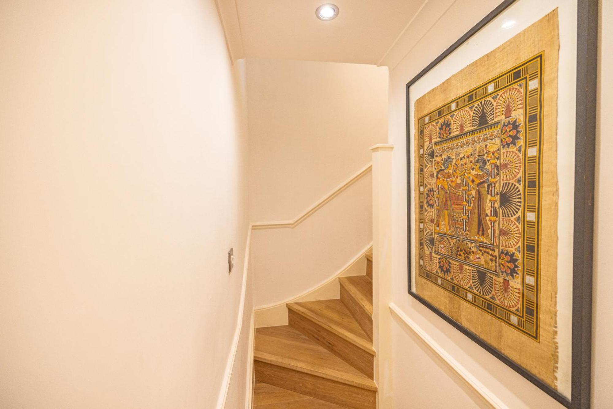 Gorgeous 3 B Edroom In Little Venice Appartement *